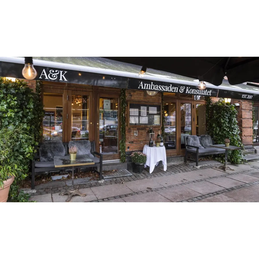 Fransk vinmiddag hos Ambassaden & Konsulatet fredag d. 22/1 2027 kl 18.00